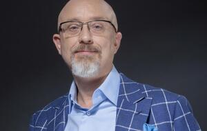 Резников: Важно доверие общества и власти к тем, кто уполномочен вести переговоры