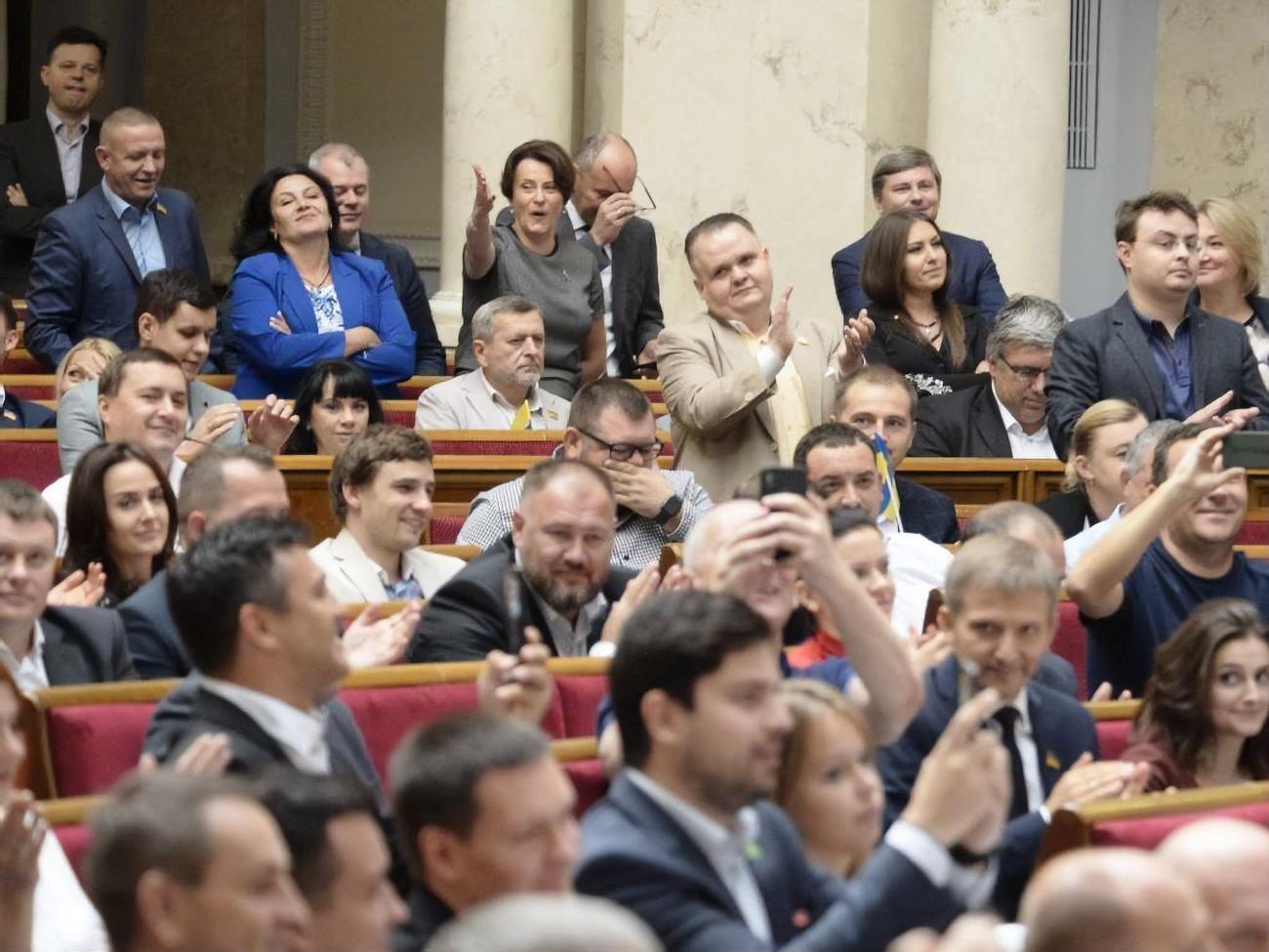 Опозиційні фракції в Раді не підтримують земельної реформи