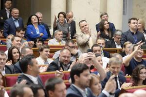 Опозиційні фракції в Раді не підтримують земельної реформи