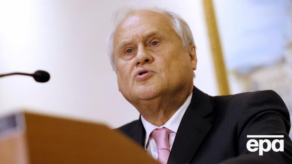 Сайдик сообщил, что на участке разведения в Станице Луганской Луганской области успешно продолжаются работы по ремонту моста через реку Северский Донец