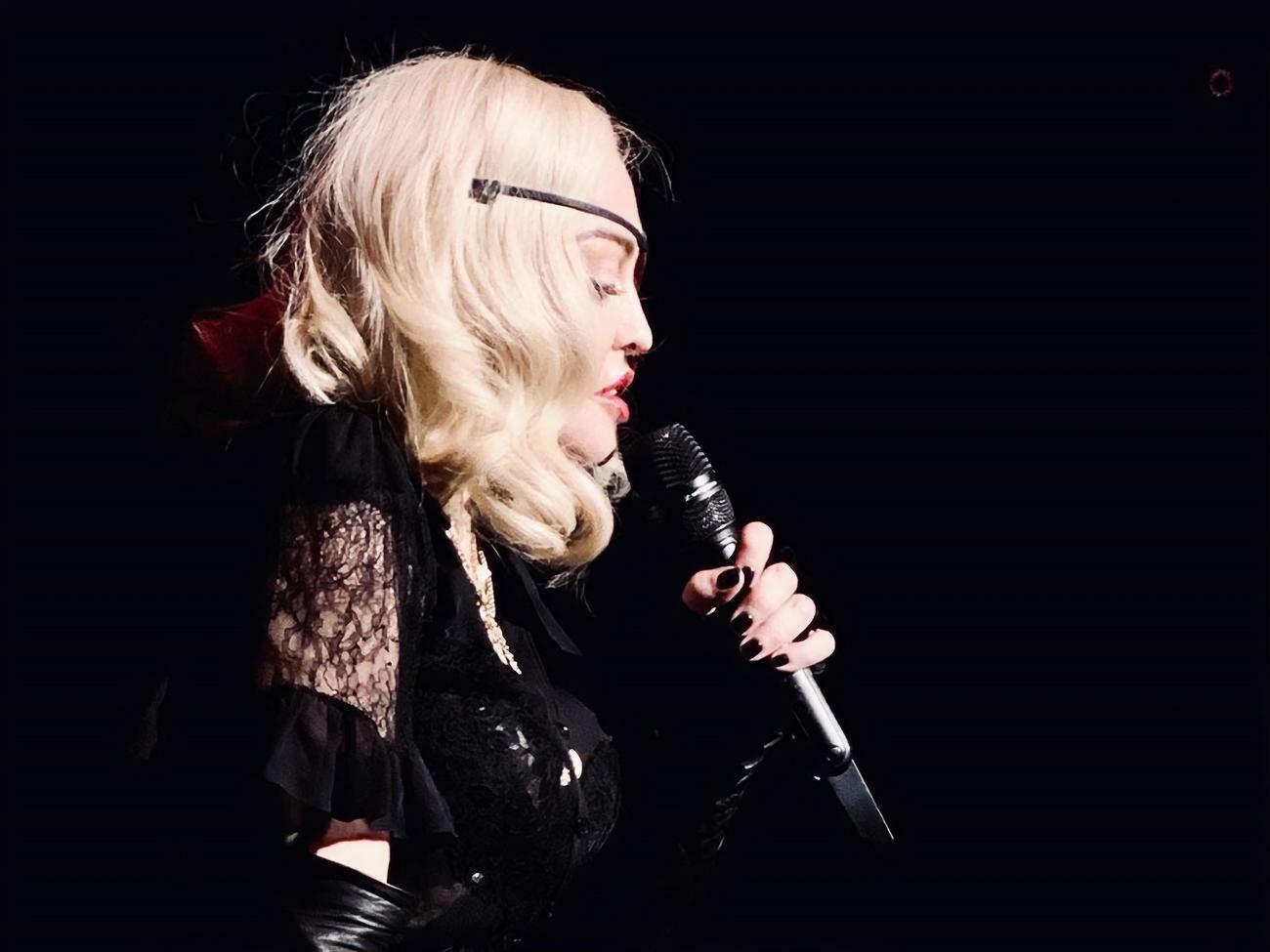 Мадонна может предстать перед судом