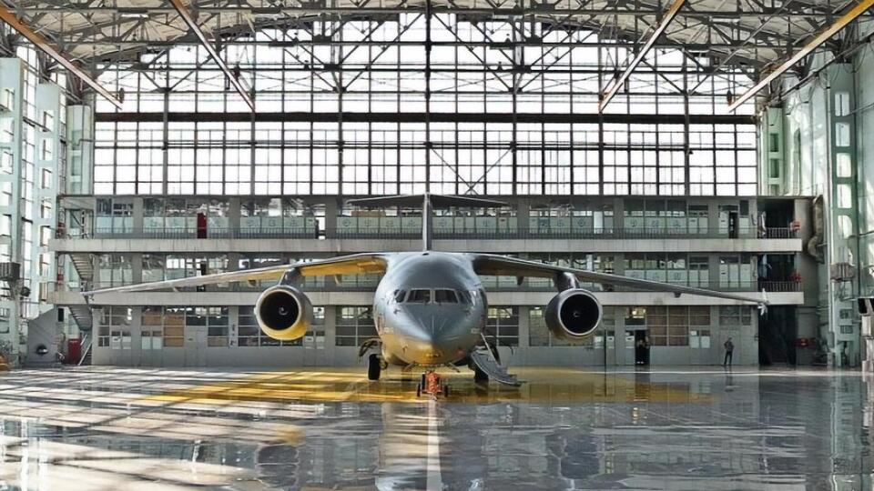 Ан-178 – транспортний літак