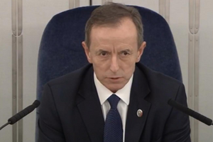 Спикером Сената Польши стал оппозиционер Томаш Гродзкий