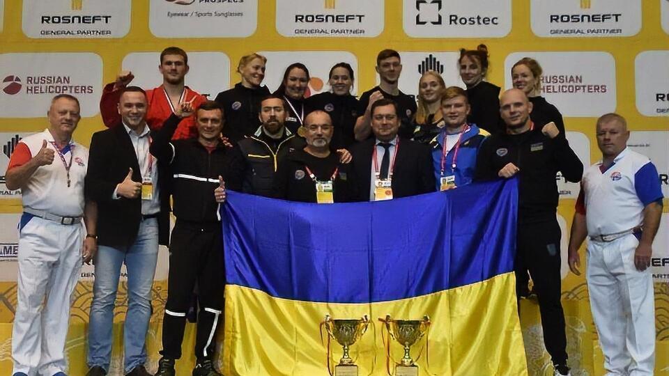 Збірна України завоювала вісім нагород на чемпіонаті світу із самбо