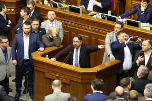 Потураев: С открытием рынка земли Украина окончательно похоронит коммунизм