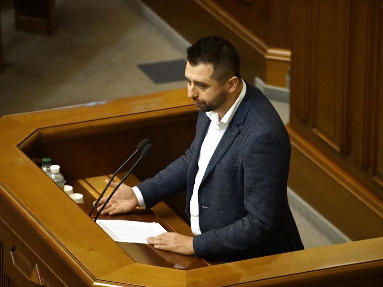Арахамія: Верещук почула, наприклад, обіцянку президента щодо референдуму. Можливо, вона змінить свою думку