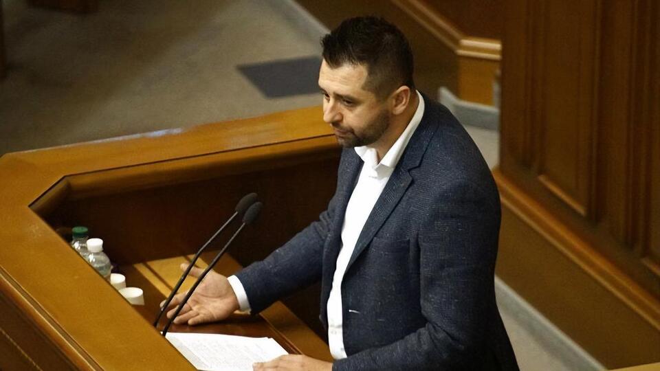 Арахамія: Верещук почула, наприклад, обіцянку президента щодо референдуму. Можливо, вона змінить свою думку