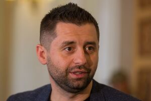 Арахамія заявив, що Україна проводить перемовини з Amazon