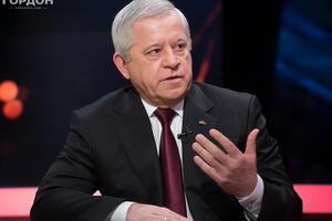 Кинах: Только в этом году в облигации инвестировали более $4 млрд. Это создало огромную проблему спекулятивной финансовой пирамиды