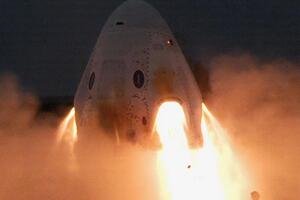 Crew Dragon призначений для польотів у космос на ракеті Falcon 9