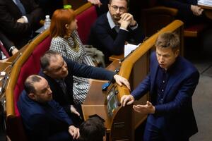 Олексій Гончаренко (праворуч): Це дуже небезпечно з погляду національної безпеки
