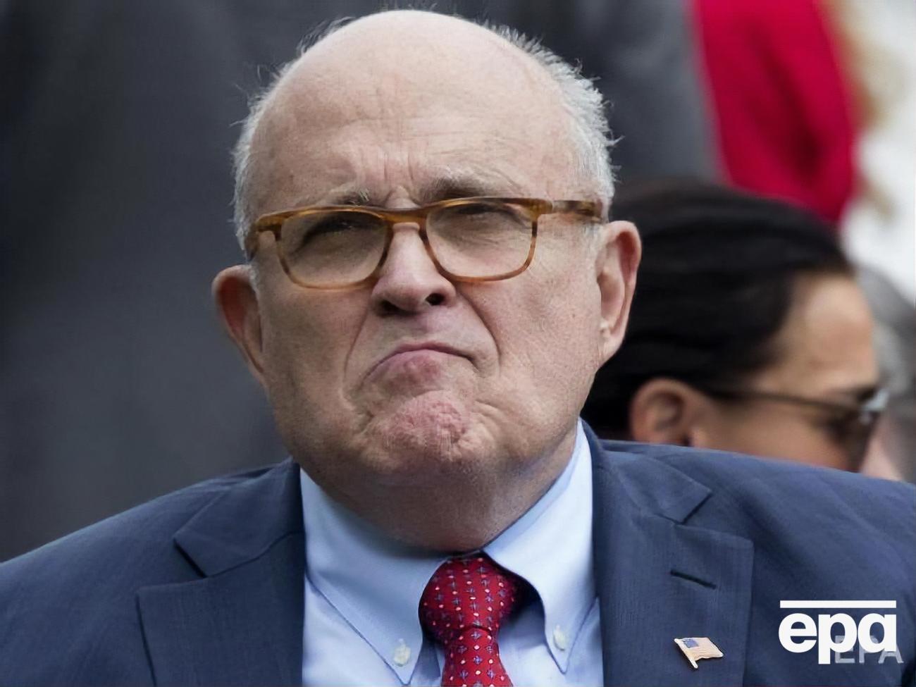 Джулиани оказался в центре скандала после разговора Трампа и украинского президента Зеленского