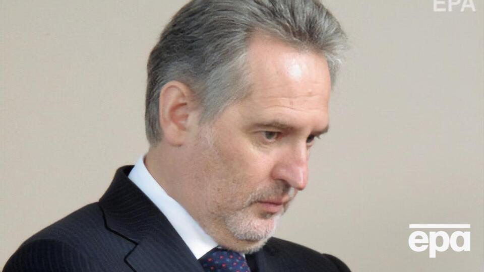 Із 2014 року Фірташ живе у Відні