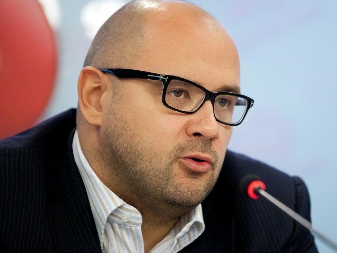 Святаш объявлен в розыск