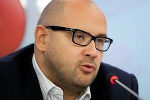 Святаш объявлен в розыск