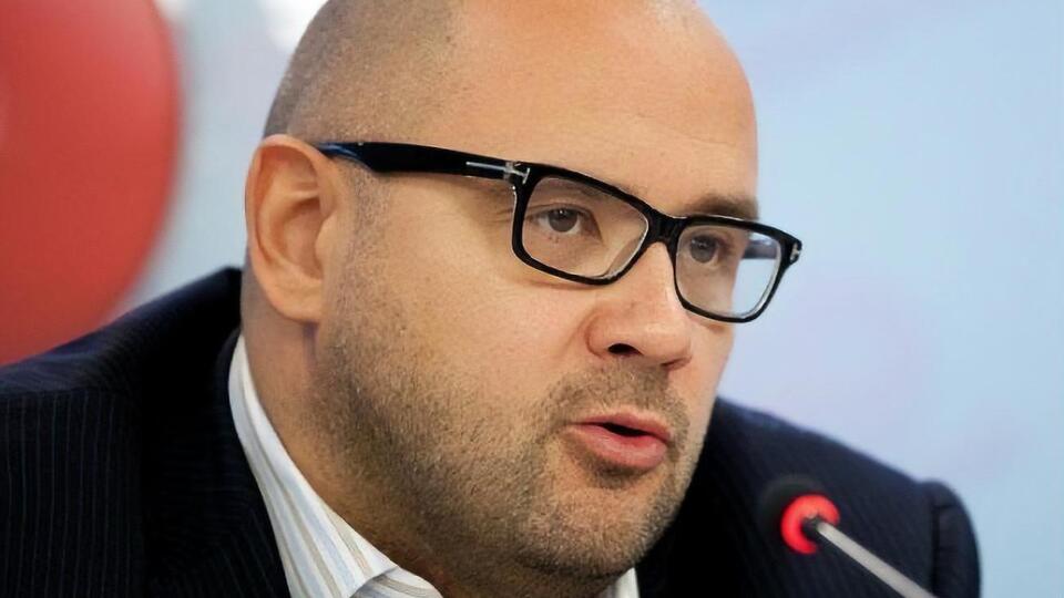 Святаша оголошено в розшук