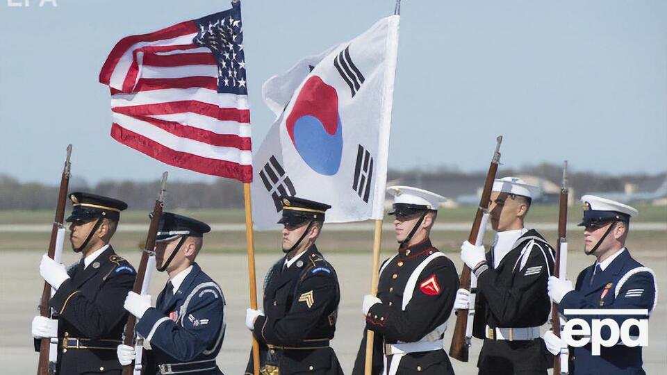 США і Південна Корея планували провести навчання наприкінці листопада