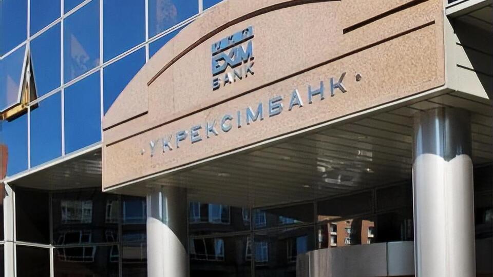 Адвокат Гриценка підкреслив, що рішення банку ухвалюють колегіально
