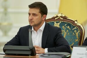 Зеленский (на фото): Раз в пять лет Тимошенко уходит в оппозицию, имитируя заботу о народе