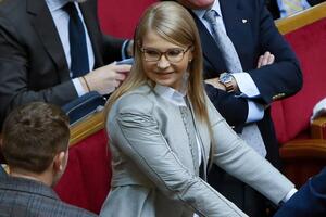 Тимошенко: Раз на п'ять років деяким українським президентам здається, що вони взяли джекпот! А далі все за сценарієм