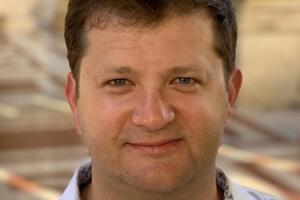 Арьев: Мы даже это не обсуждаем. Зачем тратить время на идиотизм, который ни к чему не приведет?