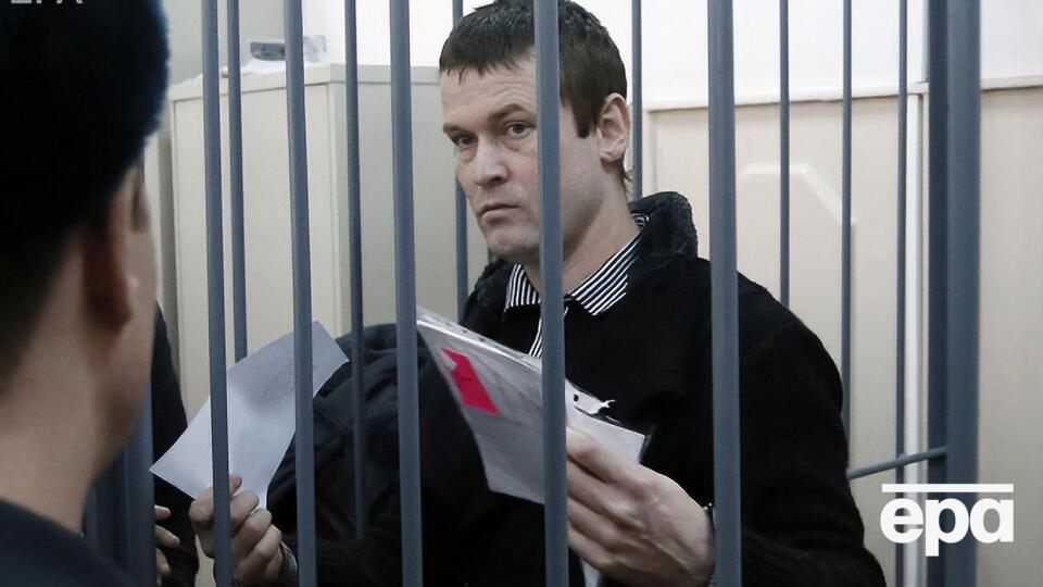 В октябре 2012 года Развозжаев пытался получить политическое убежище в Украине, но его похитили в Киеве неизвестные и перевезли в Москву