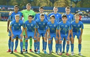 Збірна України U17 (на фото) та збірна Португалії U17 голів не забивали