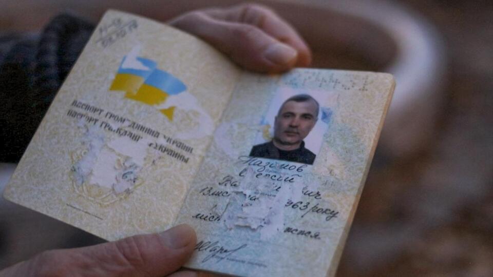 Назимов считает, что оккупанты умышленно испортили его паспорт