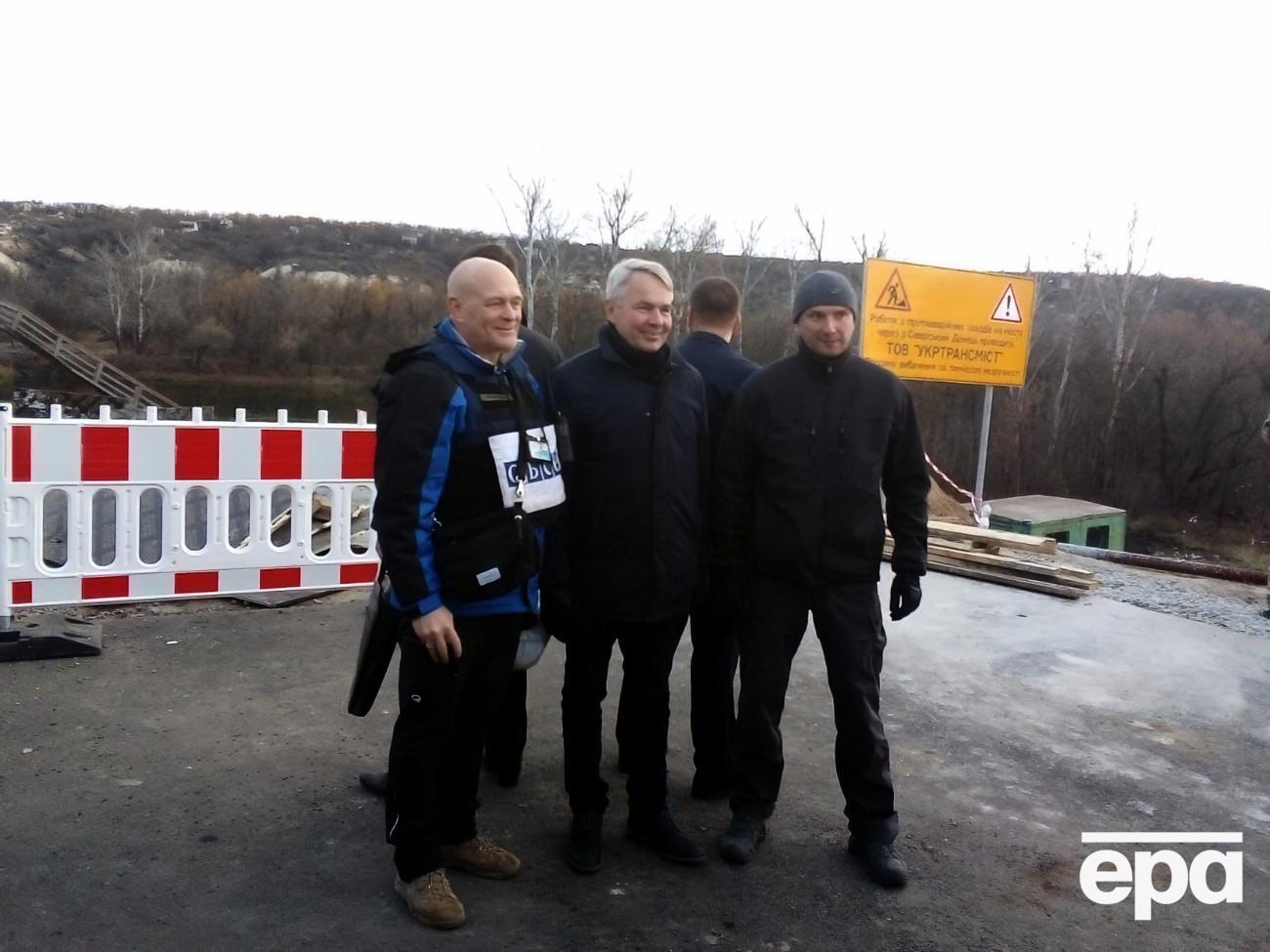 Міністр закордонних справ Фінляндії позитивно оцінив роботу української сторони на контрольному пункті в'їзду-виїзду в Станиці Луганській