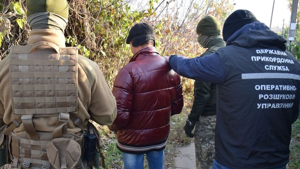 Затриманому загрожує позбавлення волі на строк від трьох до восьми років