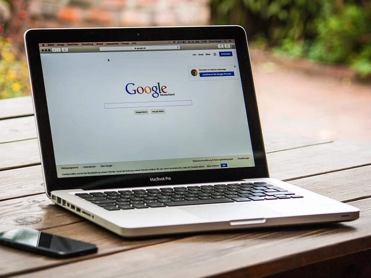 Согласно&nbsp;данным&nbsp;Factum Group, 71% украинцев регулярно пользуются интернетом