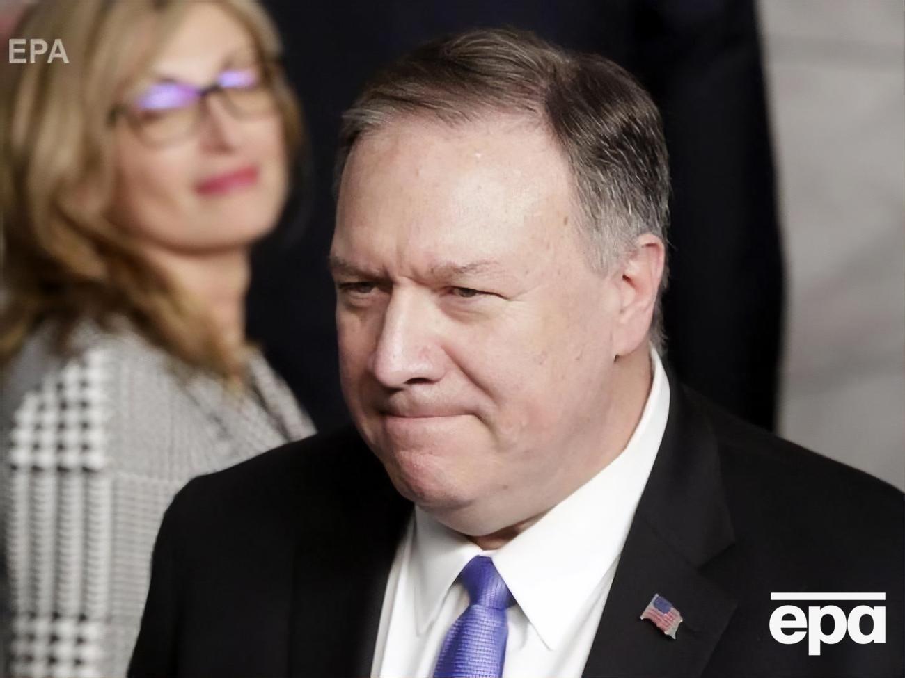 Помпео подвергается критике из-за якобы недостаточной защиты Трампа