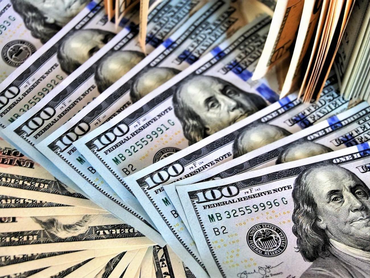 НБУ установил курс валют на 21 ноября