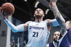 БК "Дніпро" посідає третє місце у групі Кубка Європи ФІБА
