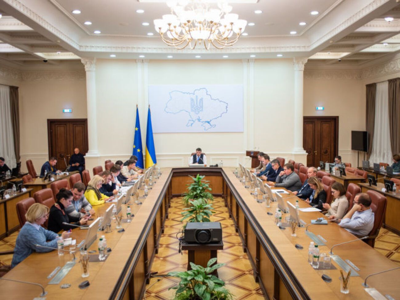 Кабмин принял ряд кадровых решений