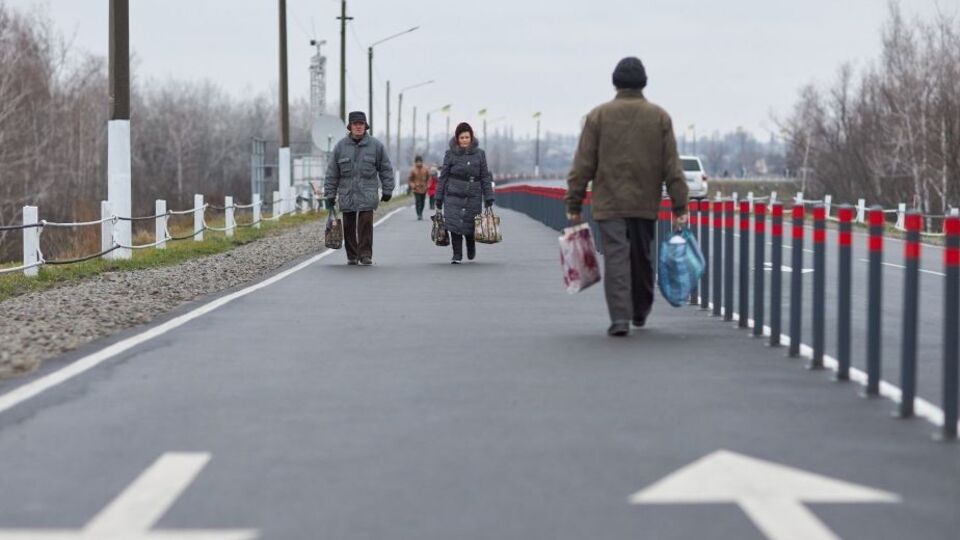 Мост в Станице Луганской был открыт 20 ноября