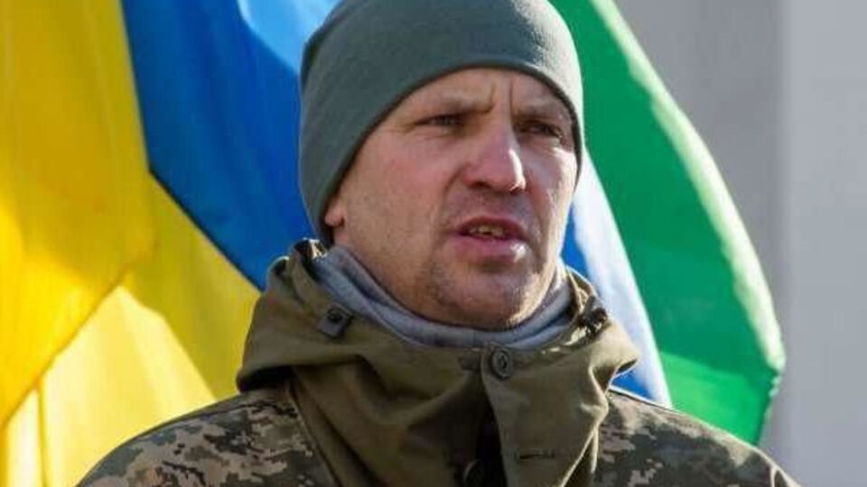 Зараз Мазур перебуває в Україні