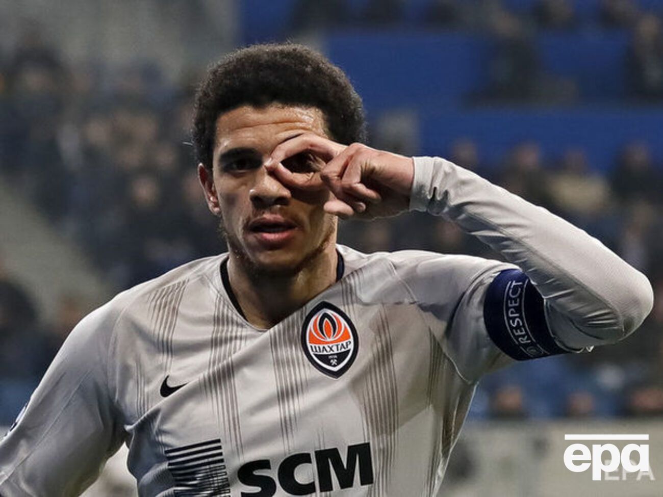 Тайсона дискваліфікували за середній палець, показаний у бік фанатів "Динамо"