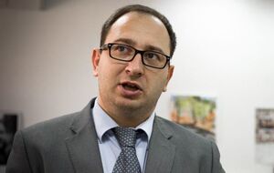 Полозов сообщил, что ознакомление защиты с материалами дела приостановлено