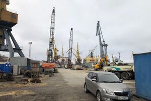 У морпорту Одеси провели обшуки