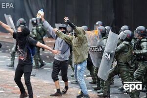 Колумбийцы протестуют против правительства