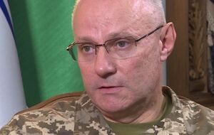 Хомчак: Могу понять, почему Россия сняла с кораблей средства связи и навигации. Но когда мне говорят, что они даже в гальюне унитазы сняли, этого я не понимаю