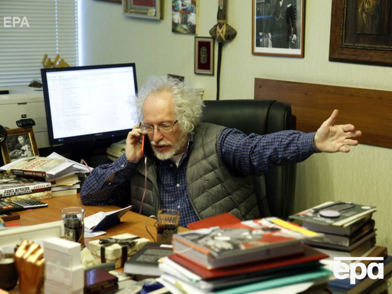 Венедиктов (на фото): Можливо, Коломойський тролить