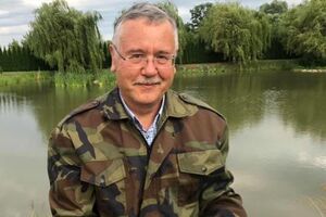 Минобороны подтвердило, что "народный мэр" Горловки – украинский разведчик. Зачем это сделали? Чтобы враг узнал и отомстил?