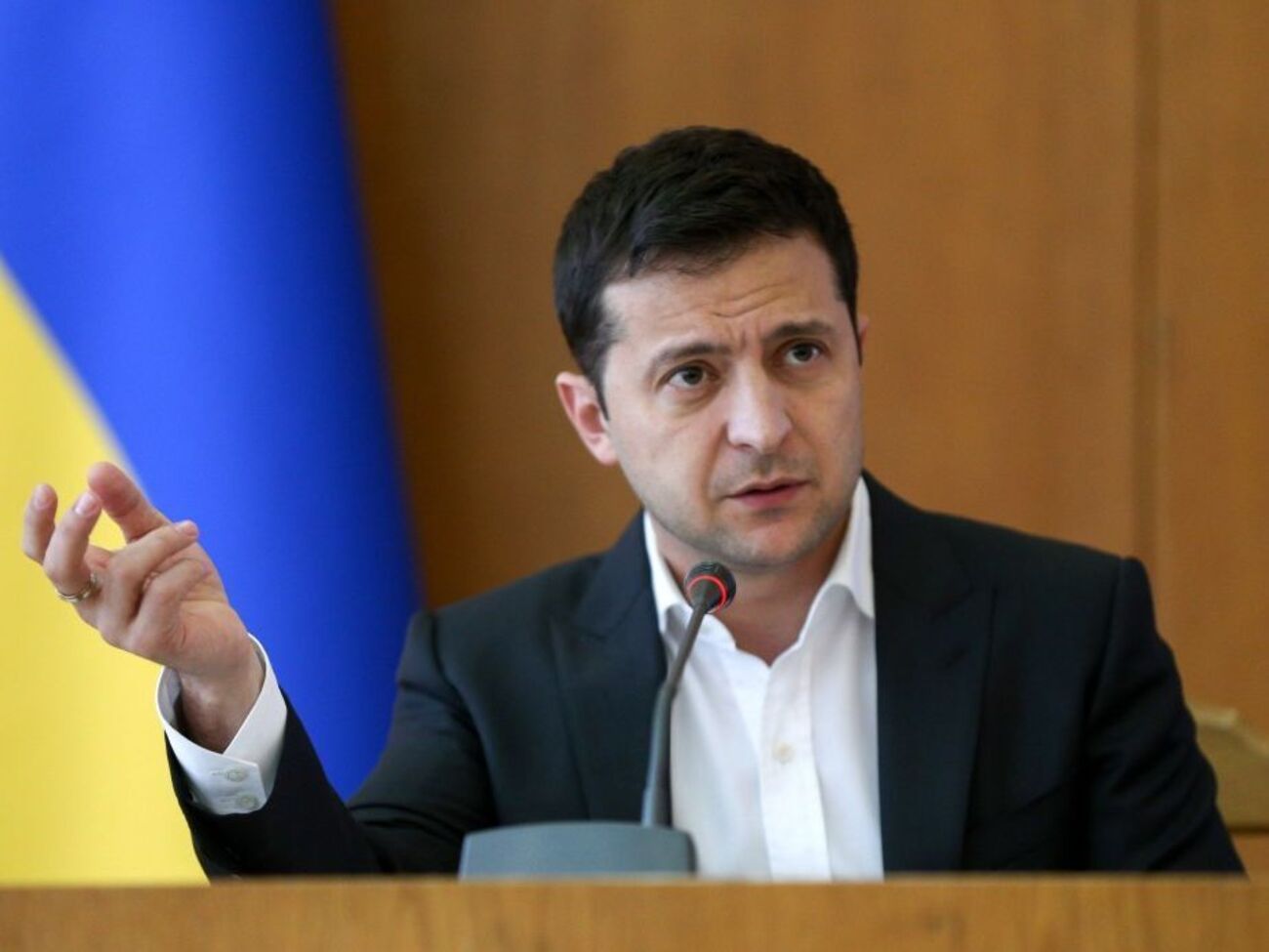 Президент сказав, що до законопроєкту буде внесено норму про можливість продажу землі іноземцям тільки після проведення всеукраїнського референдуму