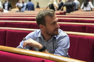 Нестеренко: Машину обчистили вчера во второй половине дня