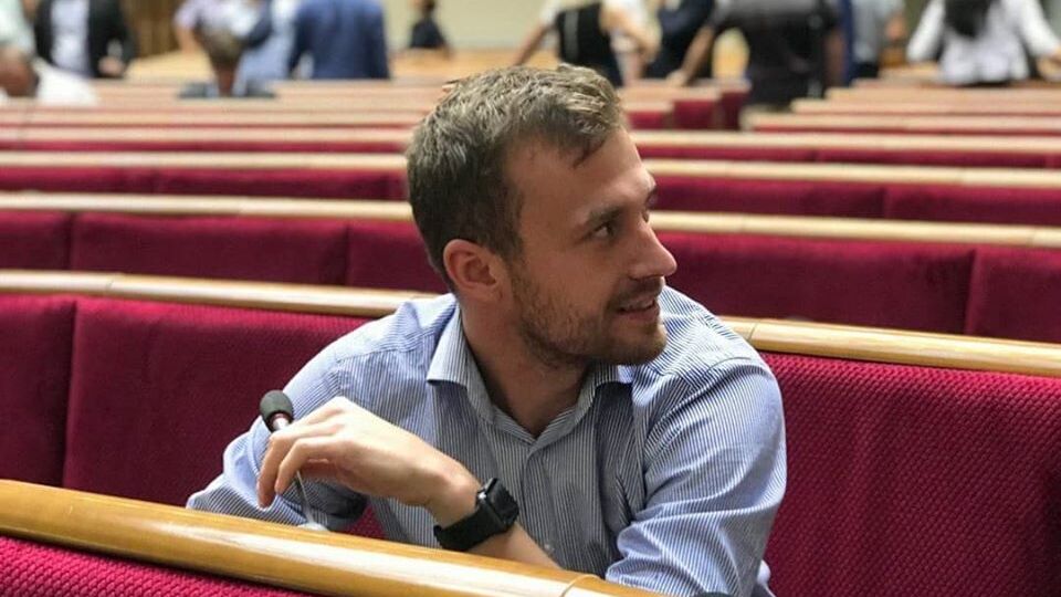 Нестеренко: Машину обчистили вчора у другій половині дня
