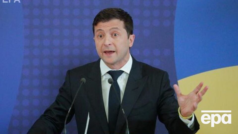 Зеленский усилил ответственность за подделку лекарств