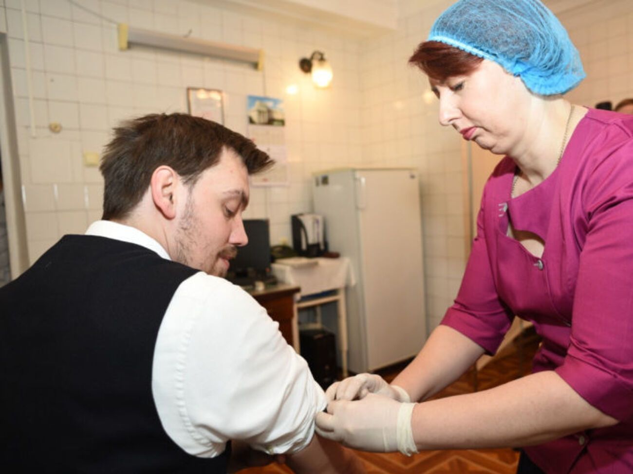 Гончарук зробив щеплення від дифтерії і закликав усіх українців вчасно вакцинуватися