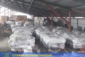 Під час обшуків було виявлено 20 двигунів для БМП